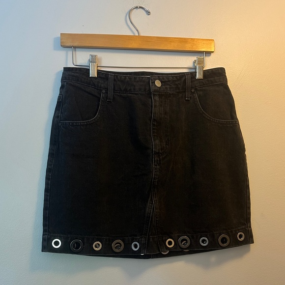 Guess Black Denim Skirt with Grommet Detail - Picture 1 of 6